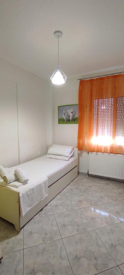 Dimar1 Seaside Apartment Паралия Дионисиу Екстериор снимка