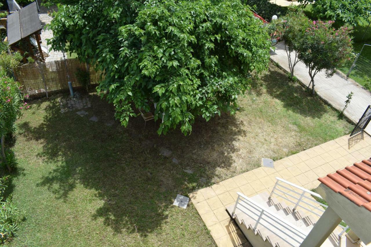 Dimar1 Seaside Apartment Паралия Дионисиу Екстериор снимка