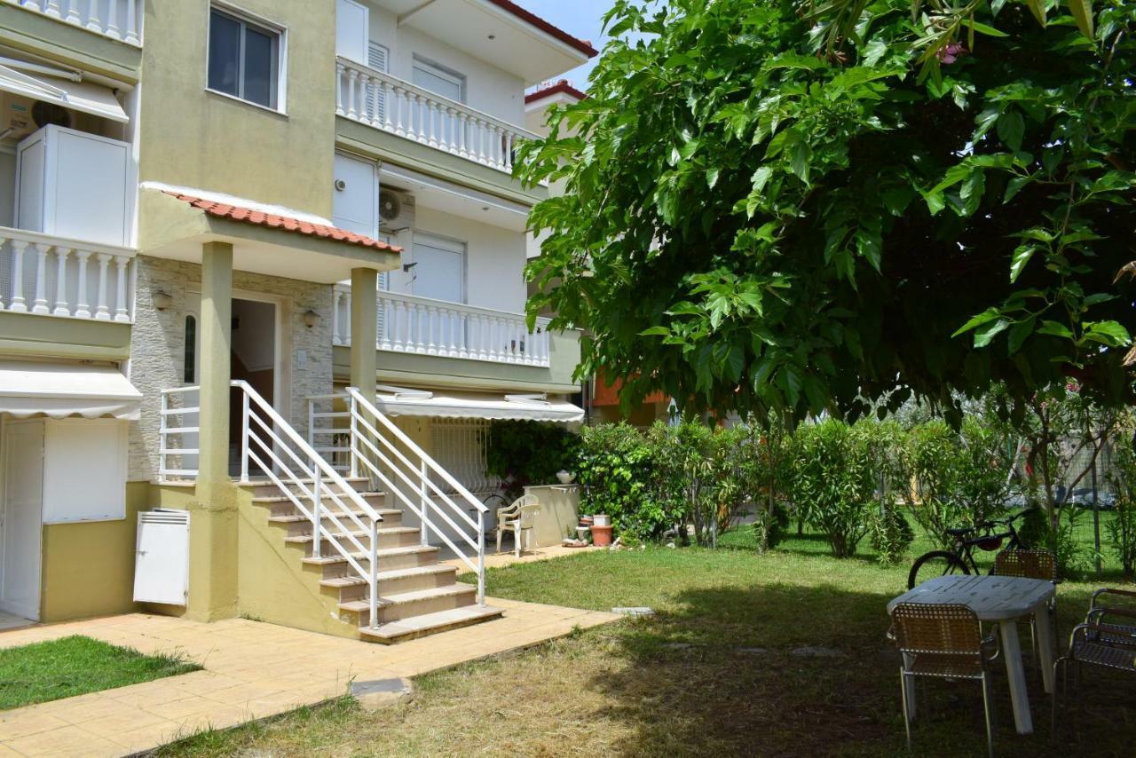 Dimar1 Seaside Apartment Паралия Дионисиу Екстериор снимка