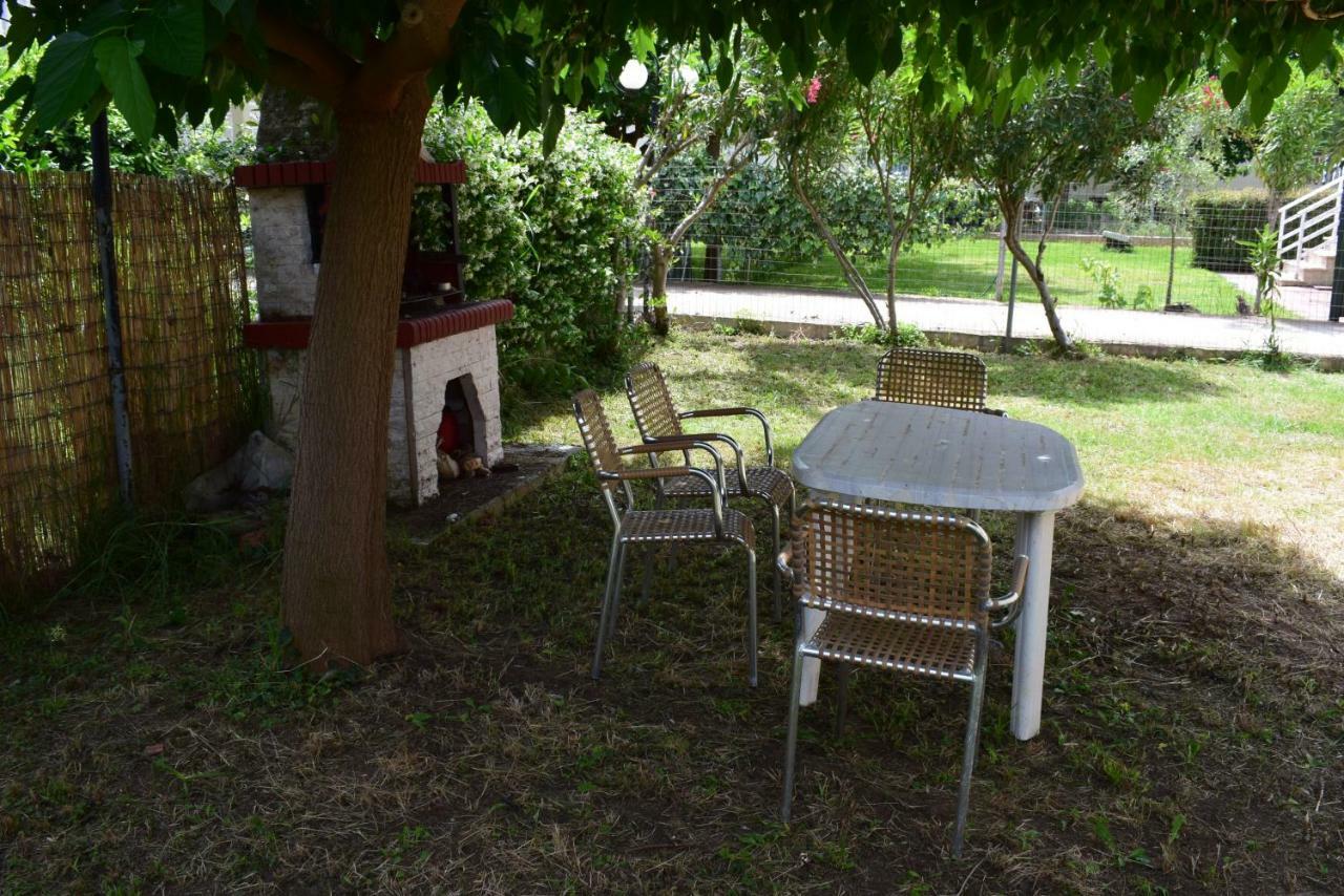 Dimar1 Seaside Apartment Паралия Дионисиу Екстериор снимка